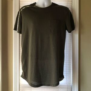 G by Guess Mens T shirt